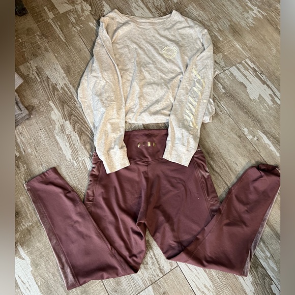 VSPINK 💗L/S Logo Campus Tee(M)Oatmeal & VSPINK💗Cozy Fleece Leggings(M)Cocoa-SET! - Picture 2 of 15